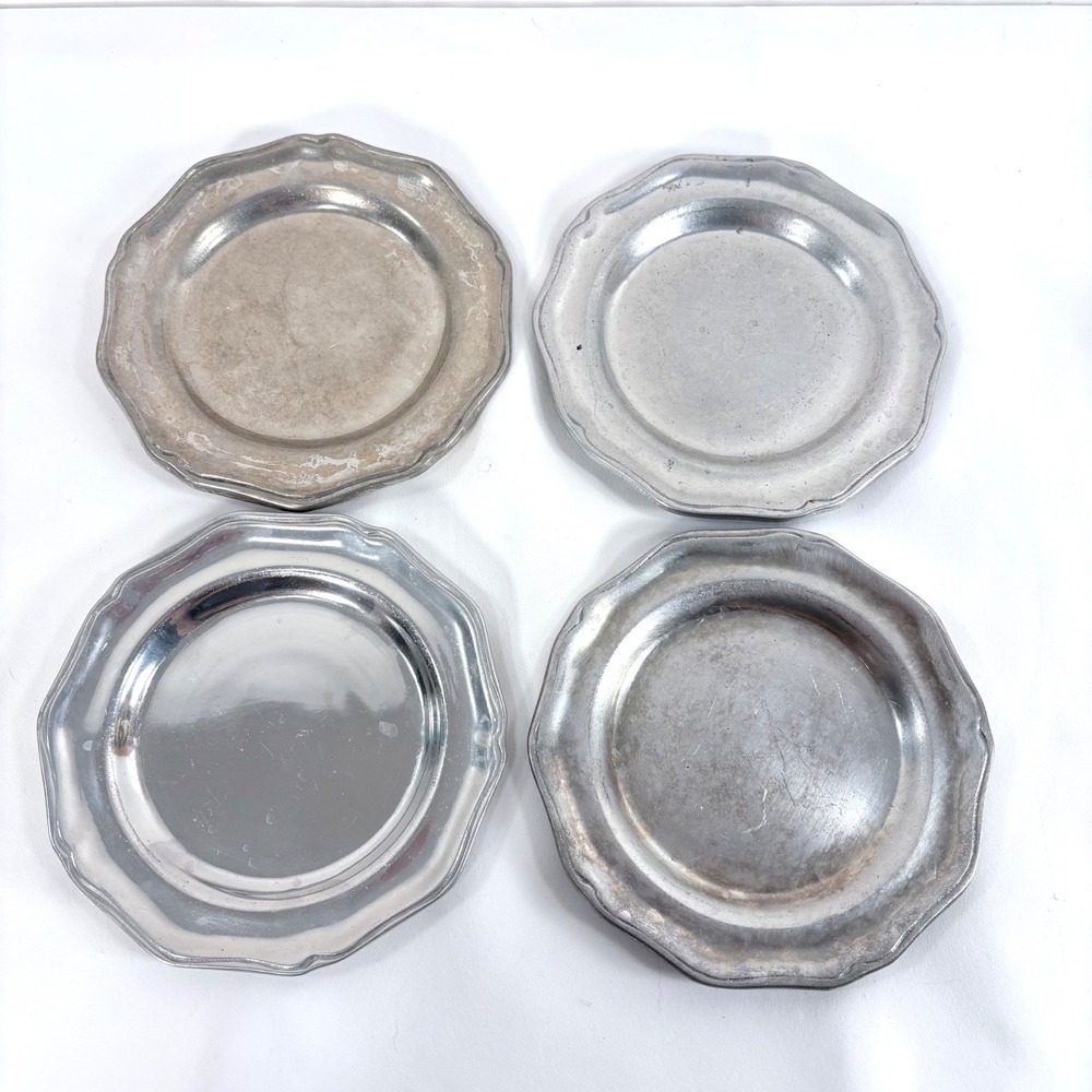 Wilton Armetale Plates Silver Queen Anne Scalloped RWP Pewter Set of 4 6 inch